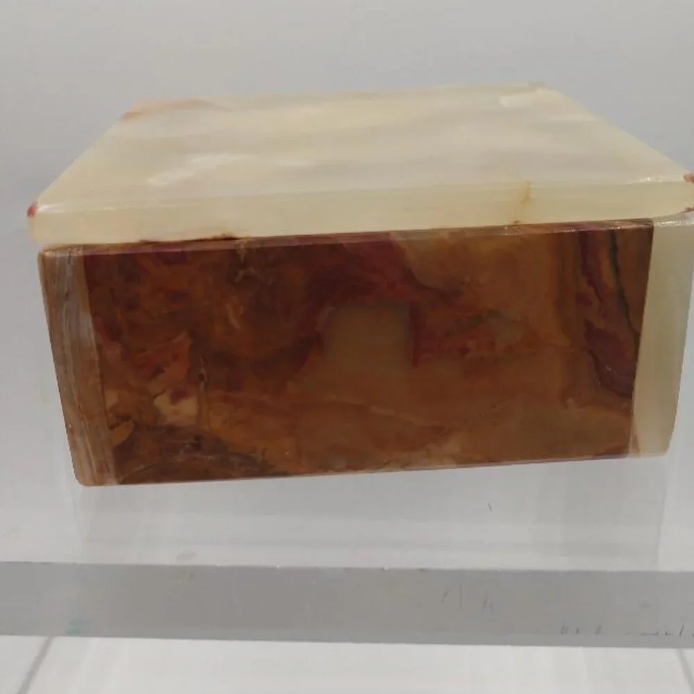 Onyx Box with Lid - 4